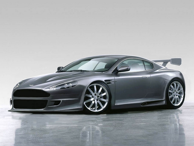 2011 Aston Martin Rapide Pictures